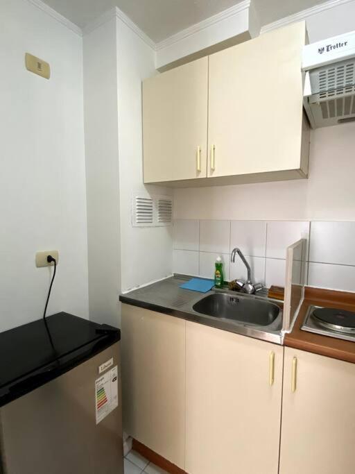 Departamento Cercano Movistar Arenas 703 Appartamento Santiago del Cile